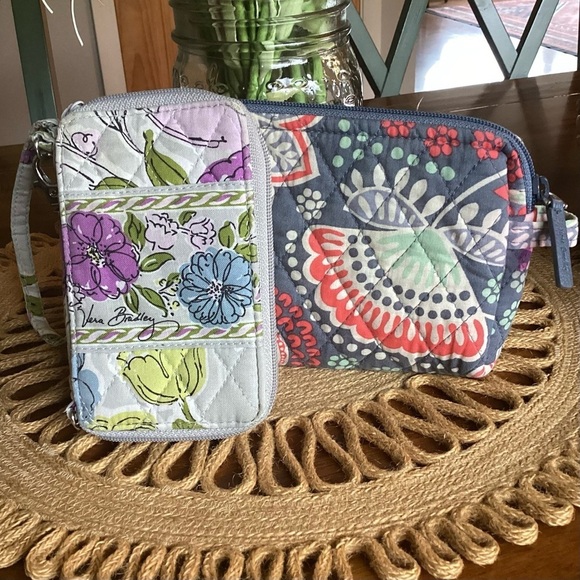 Vera Bradley Small Wristlet Wallet and Nomadic Floral Makeup Bag - Picture 7 of 7